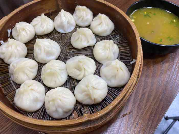 万寿斋(山阴路店)-"迷你小的一家店,开在山阴路上,经营传统的.