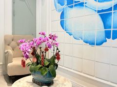 -希岸·轻雅酒店(广州白鹅潭艺术中心花地湾地铁站店)