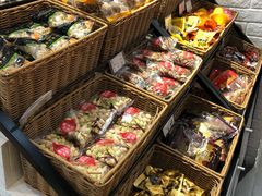 -来伊份(香积寺路店)