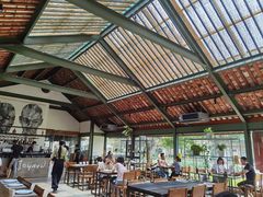 -喜洲吧·江畔老船厂·庭院餐厅(喜临院店)