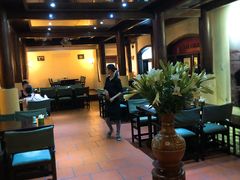 -Lam Vien Restaurant
