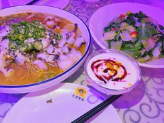 -巴特餐饮6加1音乐餐吧·新疆菜