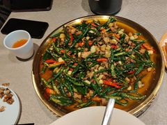 -有红鸡毛店·川菜(建设路店)