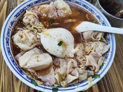 -胖子馄饨坊(天目大厦东南)