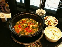 -黔蘑菇四季餐厅(观山湖店)