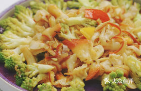 Baby Bok Choy Stir-fried with Sea Scallops