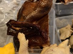 -狗撵鸭(泰山公寓店)