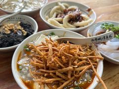 -小谭豆花(西大街店)