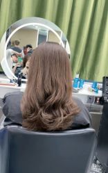 -MOVAN  HAIR莫凡匠人发型屋