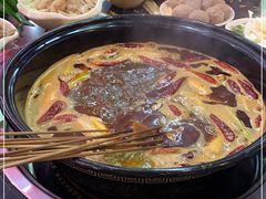 -灌县老妈砂锅串串香(万科红生活广场店)