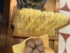 -洪氏嗨捞·广东猪肚鸡·椰子鸡火锅(西咸万象城店)