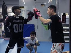 -拳力时代搏击俱乐部(旺座曲江店)