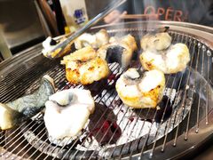 -围炉肉舍•炭烤活鳗•丹东海鲜烤肉(步行街店)