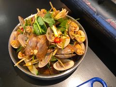-蚝美人·生蚝海鲜烧烤(茶花园店)