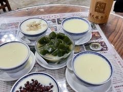 -周大娘牛乳(旧寨古村总店)