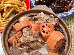 -江城燕子大排档(江汉路步行街店)