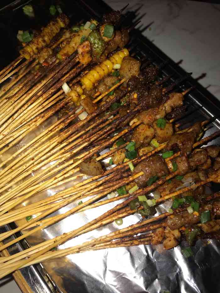 炭小签·贵阳特色烧烤(陆家嘴店)-"每次叫外卖都能翻到这家 评价还