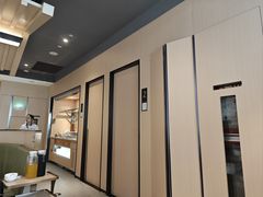 -海底捞火锅(新松江路店)