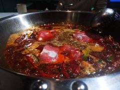 -贵府酸汤牛肉火锅·贵州老字号(飞山街店)