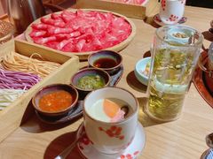 -礼舍·和牛火锅·烤肉·料理餐厅(华茂店)