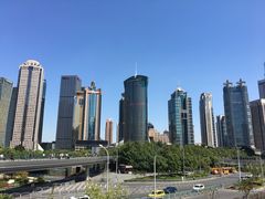 -陆家嘴空中步行连廊
