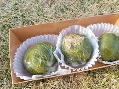 芋泥咸蛋芝心青团-啊噗吐呦现场烘焙(麦凯乐店)