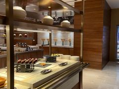 -万荟轩海鲜·粤式点心自助餐厅(蓝海风万怡酒店)
