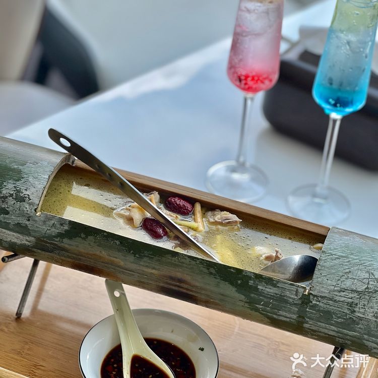 阳朔270°无敌江景空中景观餐厅！云端绝美