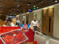 -海底捞火锅鲜切牛肉主题店(长寿路店)