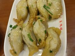 -小姜锅贴(凤凰街店)