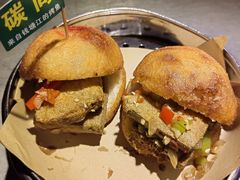 囍馒头配臭豆腐-碳尚烤鱼餐厅(利丰商业中心店)