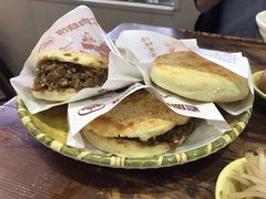 牛肉烧饼（多肉）-穆得·老周家牛肉烧饼(普利街店)