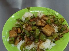 -财经大学学生公寓食堂