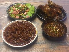 -王万妈卤猪脚(青岩交通路)