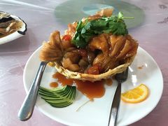 雀巢筑顶-莲华素食府