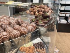 -Laderach 莱德拉(上海环贸iapm店)