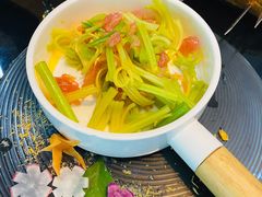 西柚香芹-皇玺·云汀花园餐厅(振华商厦店)