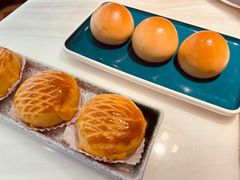 酥皮水牛奶菠萝包-陶陶居酒家(解放北路店)