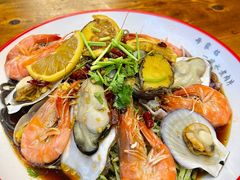 -老东镇啤酒屋海鲜加工·蒸汽海鲜·海鲜烧烤(台东店)