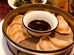 灌汤蒸饺-董厨煨汤馆(车站路店)