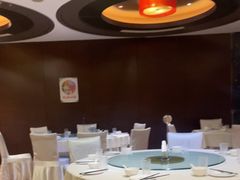 -南桥绿地铂骊酒店