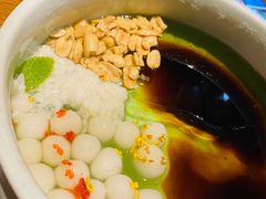 -吃饭皇帝大土家民族菜(正大广场店)