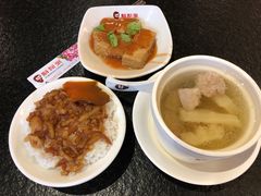 -胡须张鲁肉饭(美食文化馆店)