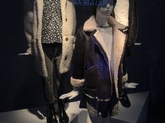 -ZARA(万达广场二七店)