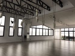 -无界瑜伽普拉提