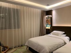 -潮岸酒店(广州琶洲会展广州塔店)