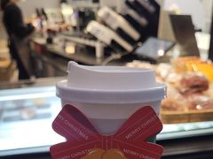 -YOLO COFFEE(深房广场店)