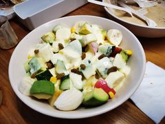 -花苑里咖啡(威远店)