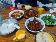 -老三样·美食研究中心(世贸路店)