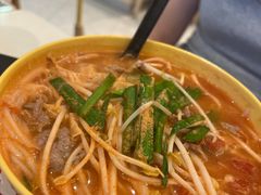 -谭仔米线(皇庭广场店)